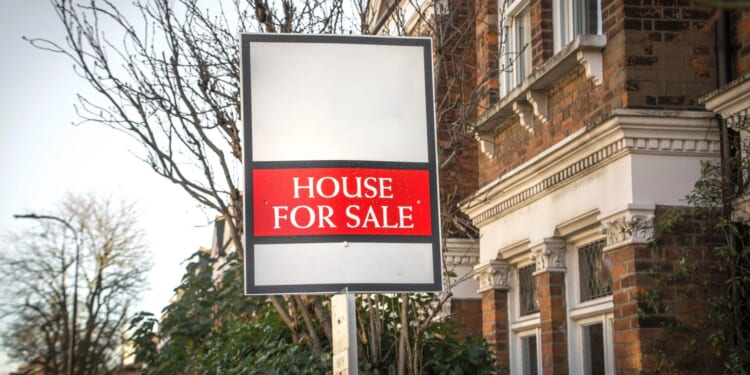 I saved up £20k house deposit in 12 months despite low salary thanks to simple rule