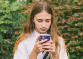 Kids who spend more time on social media end up with shorter attention spans, say boffins