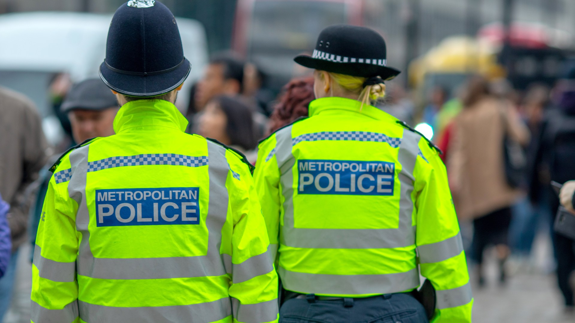 Record 4,000 police officers calling in sick every day as insiders blame overstretched forces