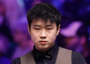 What are the rules and format of fast-paced tournament?