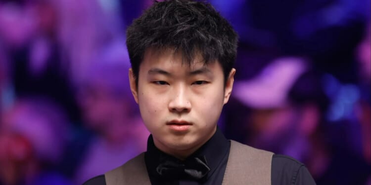 What are the rules and format of fast-paced tournament?