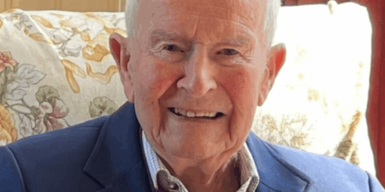 Owner of UK's oldest theme park passes away aged 101 as his heartbroken family pay tribute to 'pioneer'