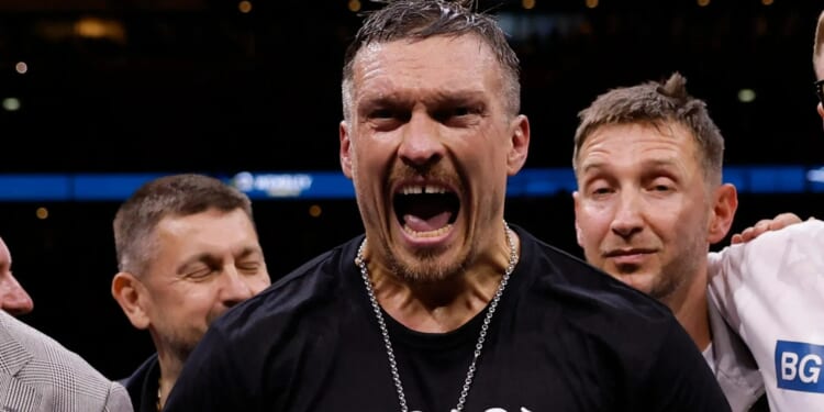 Oleksandr Usyk's former opponent ready for rematch... but only after becoming heavyweight world champion