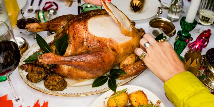Cheapest way to cook your Christmas dinner revealed and it could cut your bills by 30%