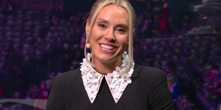 Emma Paton ‘looking fabulous as ever’ as Sky Sports host kicks off World Darts Championship with a bang