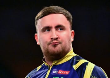 Luke Littler begins World Championship defence with 14th consecutive win against potter-turned-darts star Labanauskas