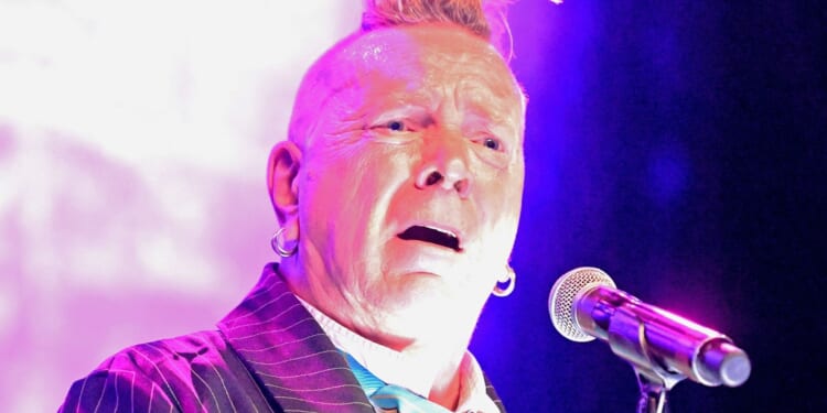 Moment I’m A Celeb star slams Chrissie Hynde accusing her of ‘doing a very nasty thing’ and being jealous of his wife