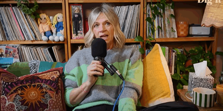 Zoe Ball QUITS Radio 2 show as she reveals new host live