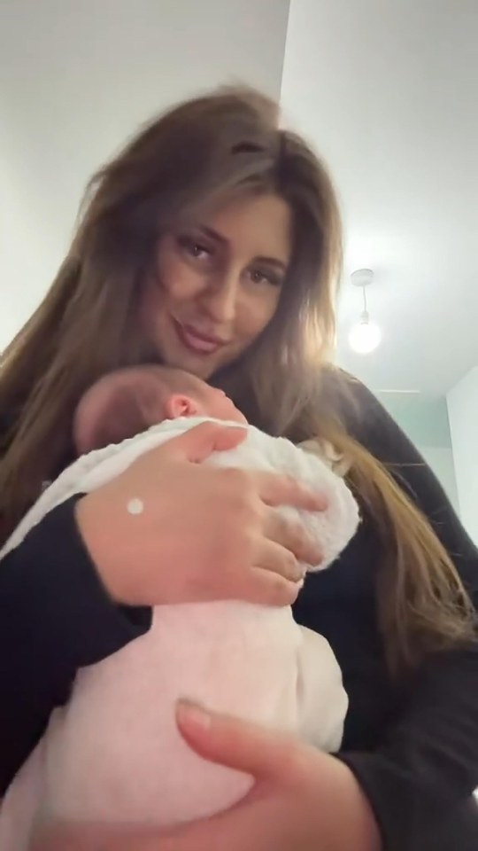 NINTCHDBPICT001045490797