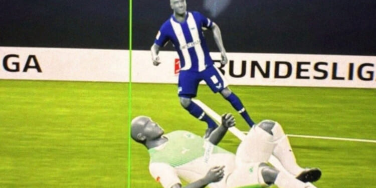 VAR forced to make one of most awkward offside calls of all time during German footie clash