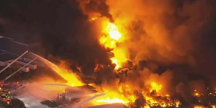 911 calls from fiery UPS plane crash reveal horror scenes from ground as it killed 14