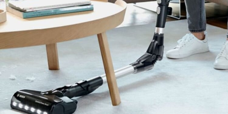 ‘Incredible’ £499 vacuum cleaner drops to £198 in huge appliance sale at major retailer