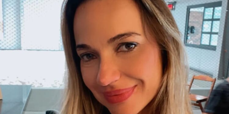 Glam business influencer Aline Cristina Dalmolin killed in horror high-speed Porsche crash as ‘drunk’ driver flees