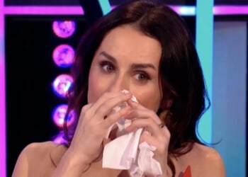 Amber Davies breaks down in tears as she admits 'the Strictly bubble has burst' after sick trolling