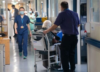 The 6 signs you SHOULD seek urgent help for flu