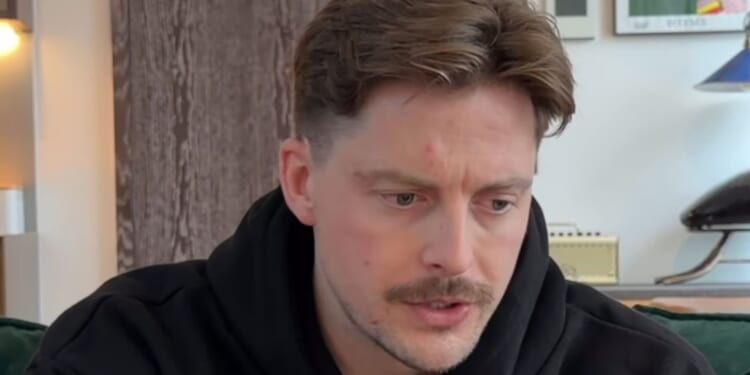 Love Island legend reveals heartbreaking reason he’s chosen to spend Christmas alone without his family in moving post