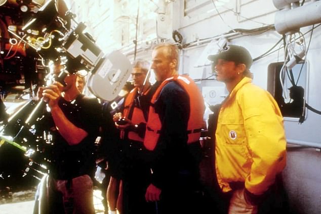 The 35-year-old Oscar winner then grilled the habitual modelizer about the time over 50 members of the Titanic cast and crew - including director James Cameron (2-R) and actor Bill Paxton (R) - were poisoned with PCP-laced lobster chowder in 1996