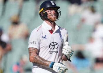 England fuming as technology row and batting horror leave Ashes hopes in ruins in Third Test in Adelaide