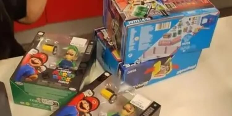 Reseller tells people to ‘stop being lazy’ & boasts about making 'thousands of pounds a month' by shopping in Tk Maxx