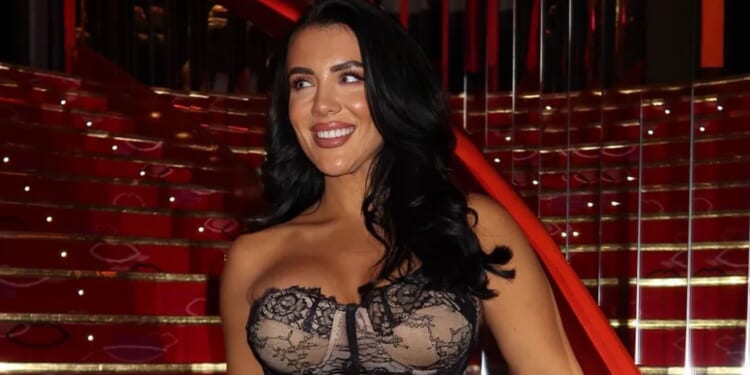 The anti-Molly Mae brigade - how influencer Meagan Wells is making waves & truth behind her fall out with Asher Mary Lou