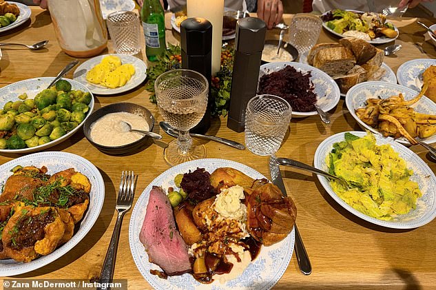 Zara enjoyed a lavish roast dinner with Louis and friends