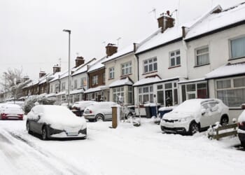 Stop gritting icy driveways - 70p kitchen staple turns frost into slush in just seconds