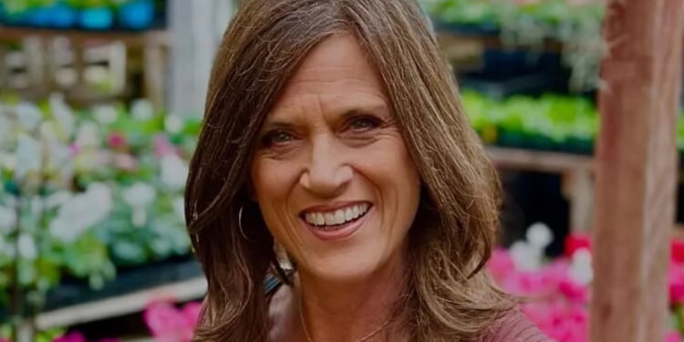 The 10-minute gardening jobs you can get done at Christmas if you need a breather