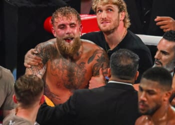 Watch moment Logan Paul awkwardly trolls Anthony Joshua just seconds before Brit flattens Jake and breaks his jaw