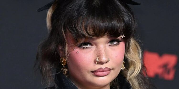 Lola Young returns to Instagram for first time since career break and cancelled tour