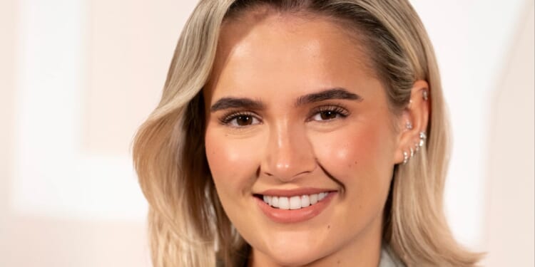 Inside the ‘fake world’ of Molly-Mae as pals reveal Tommy’s bombshell plan