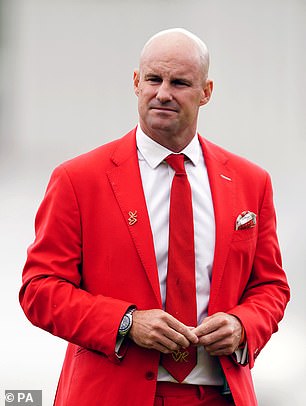 Strauss founded the Ruth Strauss Foundation in her memory in 2019