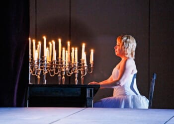 Bring on the dinosaurs | Robert Thicknesse