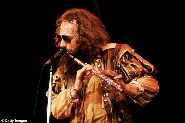 It's been reported that Mick suffered a heart attack in November 2009. The following year, it was reported that he had Ménière’s disease (Seen in 1987)