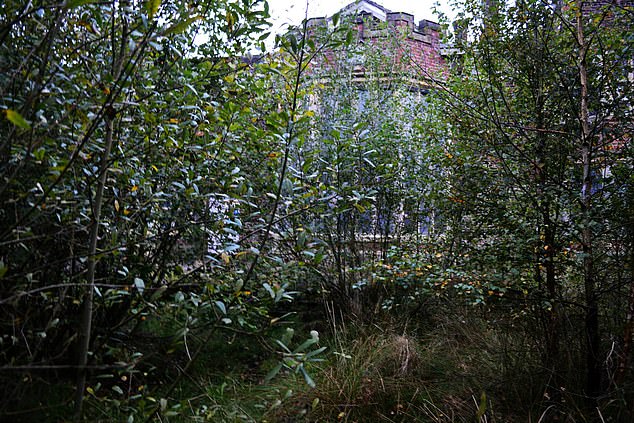 This external picture of Hopwood Hall in Middleton was taken in 2014