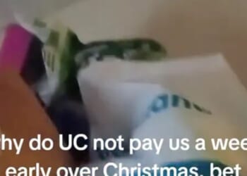 Mum on UC fumes at government for ‘making us run around on Christmas Eve’ but trolls say she ‘should be grateful’