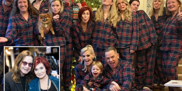 The Osbourne family pose for photo as they mark first Christmas without Ozzy