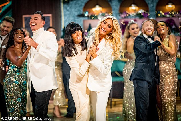 The duo shared a sweet embrace after taking part in their final show, before delivering their signature 'keep dancing'