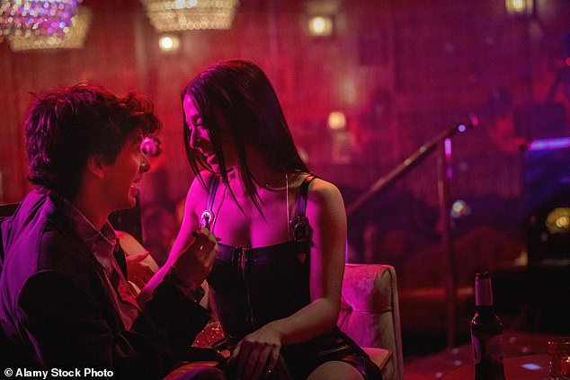 Mark Eydelshteyn and Mikey Madison ¿ who won an Oscar for her depiction of a sex worker ¿ in Anora