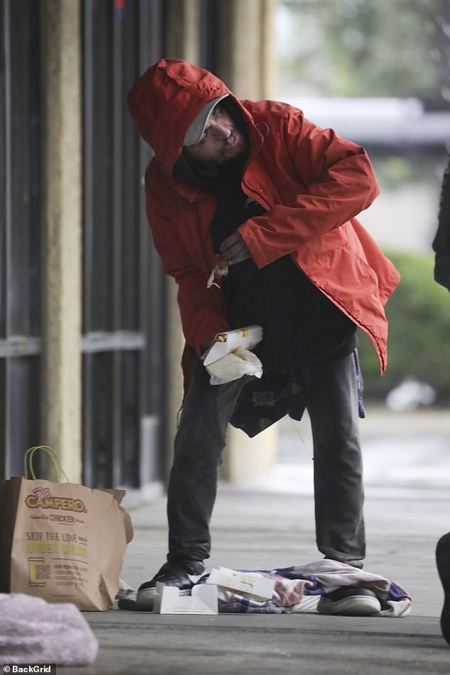 The man, who also gave Chase a bag of food, asked to pray for him