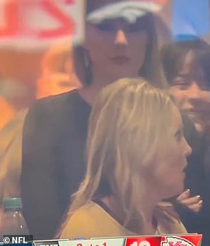 The singer wasn't feeling the Christmas spirit as she was captured on the broadcast