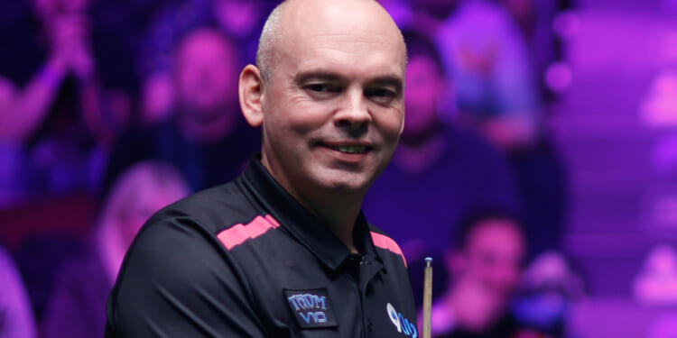 Stuart Bingham stunned by his own body transformation as snooker legend admits 'I feel a million dollars'