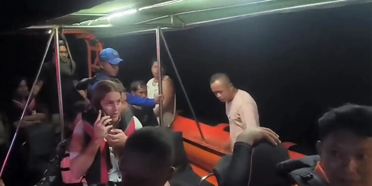 Family of four missing as tourist boat sinks in rough seas after being battered by monster 10ft waves