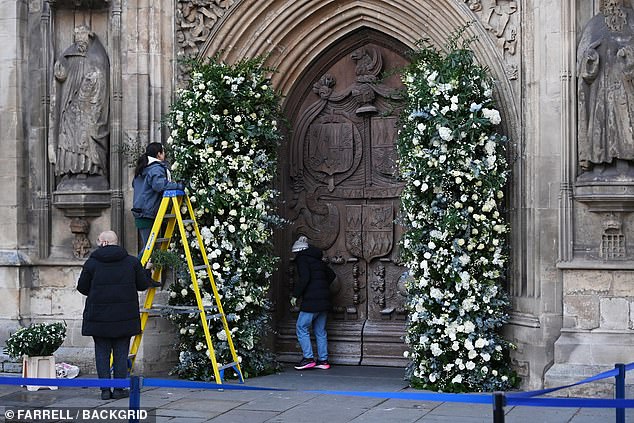 Meanwhile the flowers were seen being placed outside Bath Abbey ahead of the celebrations later today