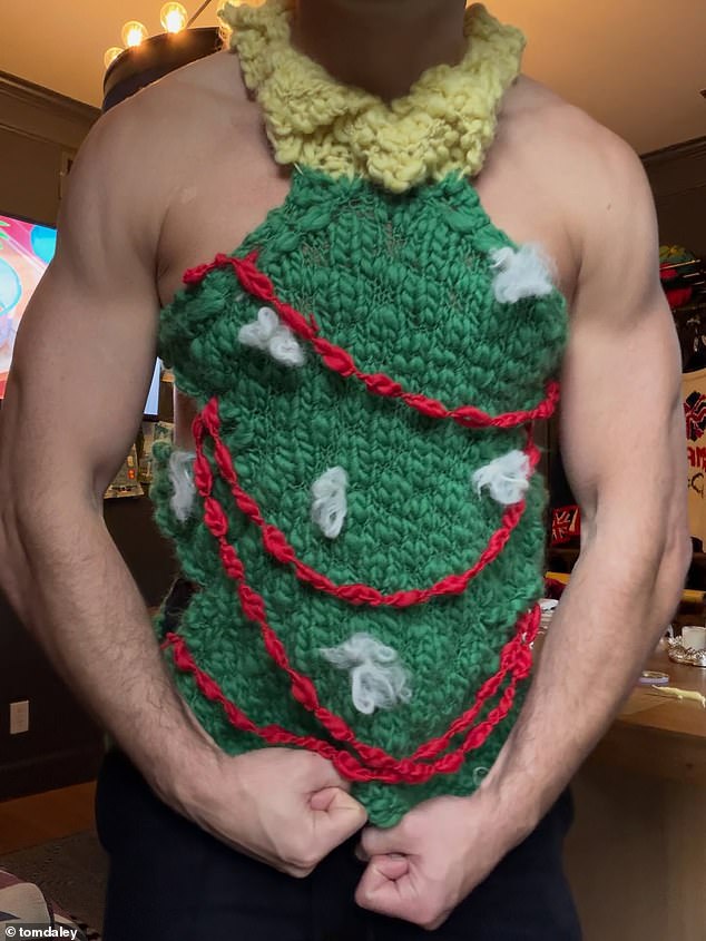 Meanwhile, In another close-up snap, Tom showed off his handmade design once again before sharing glimpses of his Christmas Day celebrations with his family