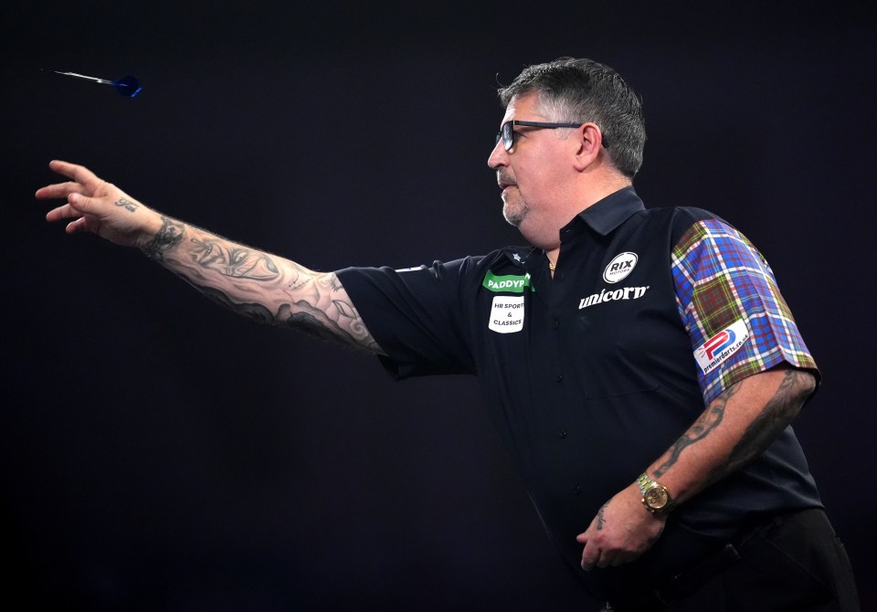 Paddy Power World Darts Championship - Day Thirteen - Alexandra Palace