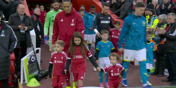 Diogo Jota's sons lead players out in emotional moment before Liverpool vs Wolves in first meeting since tragic death