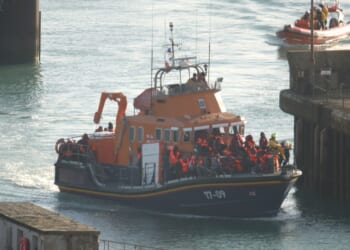 A migrant becomes eligible for Universal Credit payments every 43 seconds