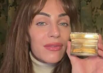 'Poshfluencer' sparks trolling as she brags about 'exquisite' but unrelatable chewing gum swap that's 'giving Meghan'