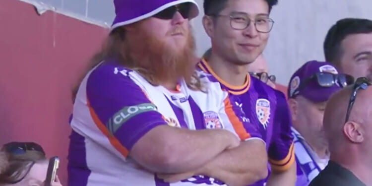 Barmy Army take over another sporting event after England's Ashes Test finishes early