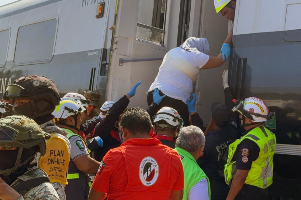 MEXICO-TRAIN-ACCIDENT